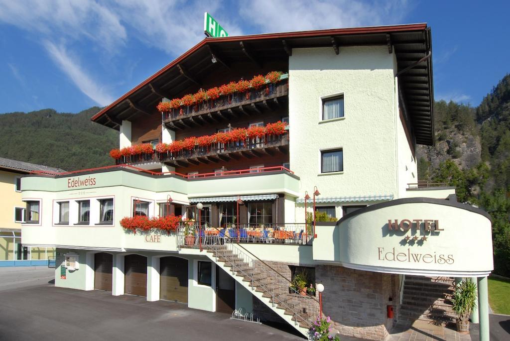 Hotel Edelweiss Pfunds Extérieur photo
